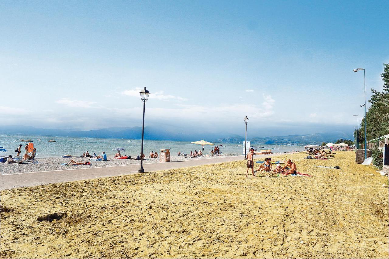 Happy Camp Mobile Homes In Butterfly Camping Village Peschiera del Garda Luaran gambar